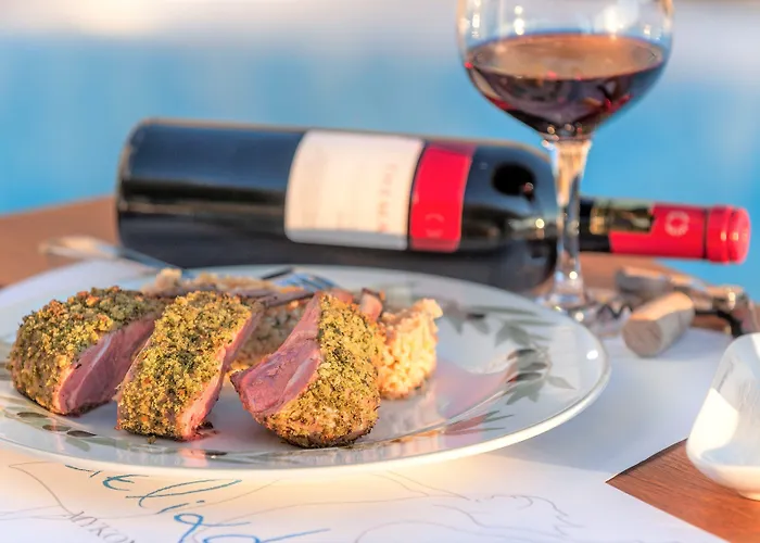 δηλιάδες Ξενοδοχείο Ορνός