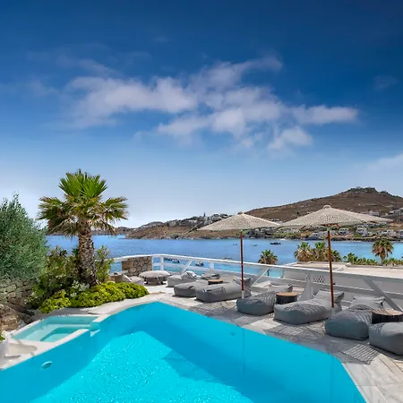 호텔 델리아데스