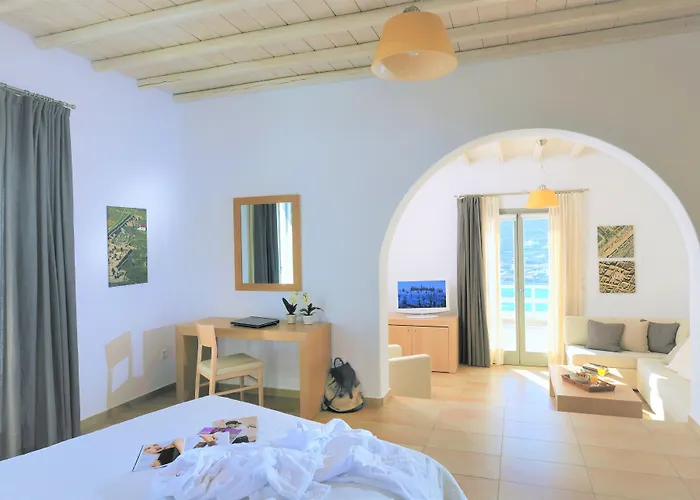 Deliades Ornos (Mykonos)