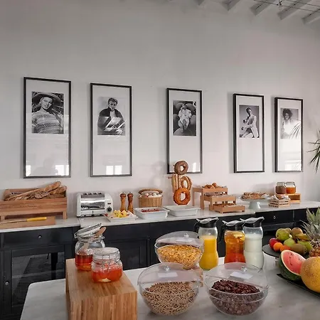 Deliades Otel 4*