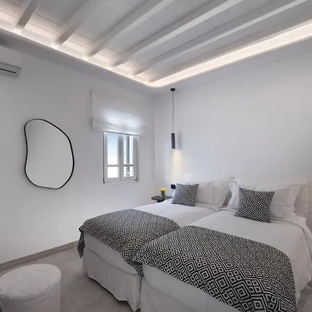 Deliades Otel 4*
